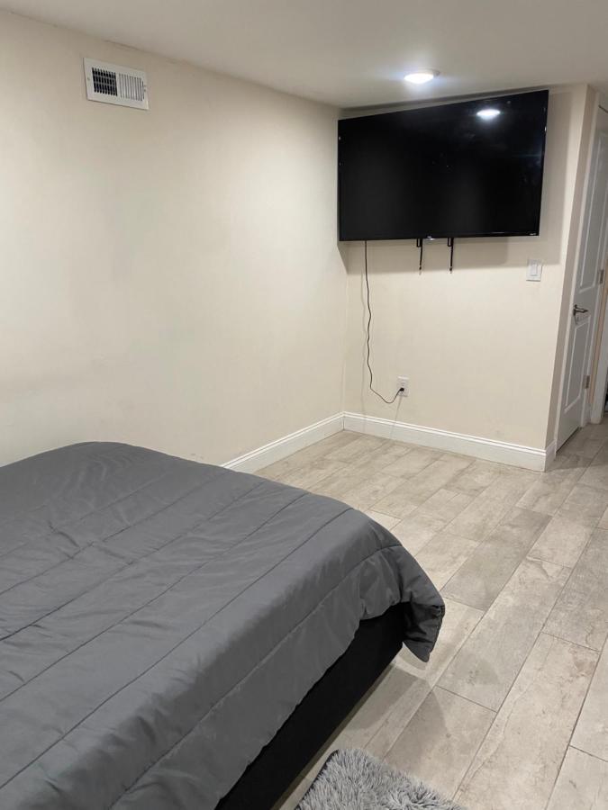 Private Room In South Philly Near Arenas! Philadelphia Exterior photo